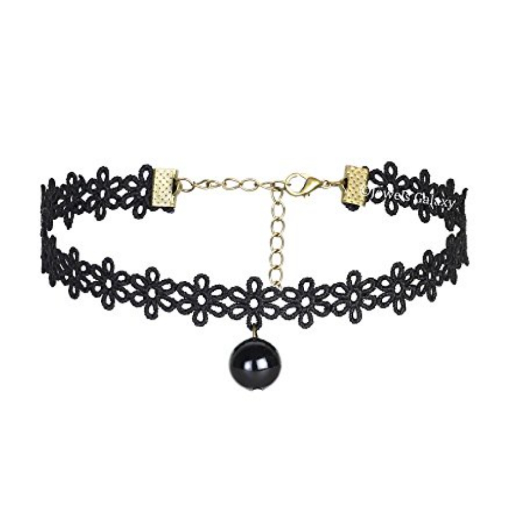 Flower Choker Necklace 8$